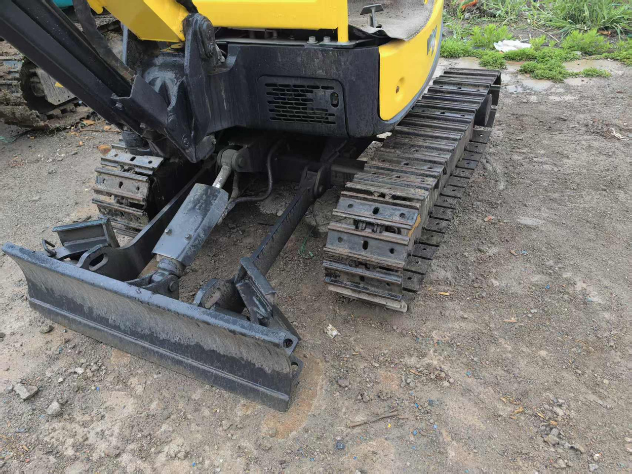 YANMAR Vio17 - Мини-экскаватор: фото 4 YANMAR Vio17 - Мини-экскаватор: фото 4