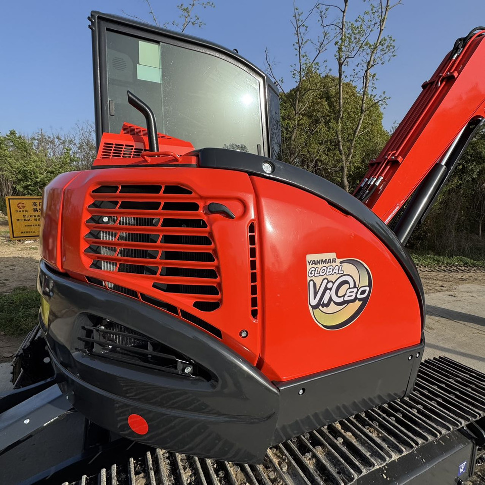 YANMAR Vio80 - Мини-экскаватор: фото 5 YANMAR Vio80 - Мини-экскаватор: фото 5