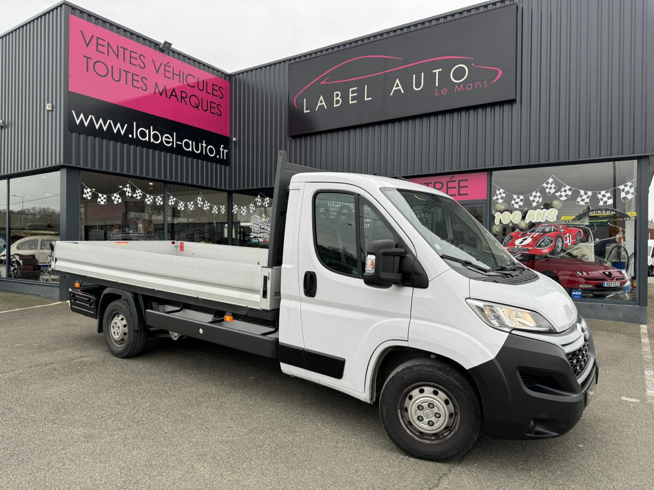 CITROEN CITROËN JUMPER 3T5 PLATEAU 4M20 2.2 HDI 140 CH - Малотоннажный бортовой грузовик: фото 3 CITROEN CITROËN JUMPER 3T5 PLATEAU 4M20 2.2 HDI 140 CH - Малотоннажный бортовой грузовик: фото 3