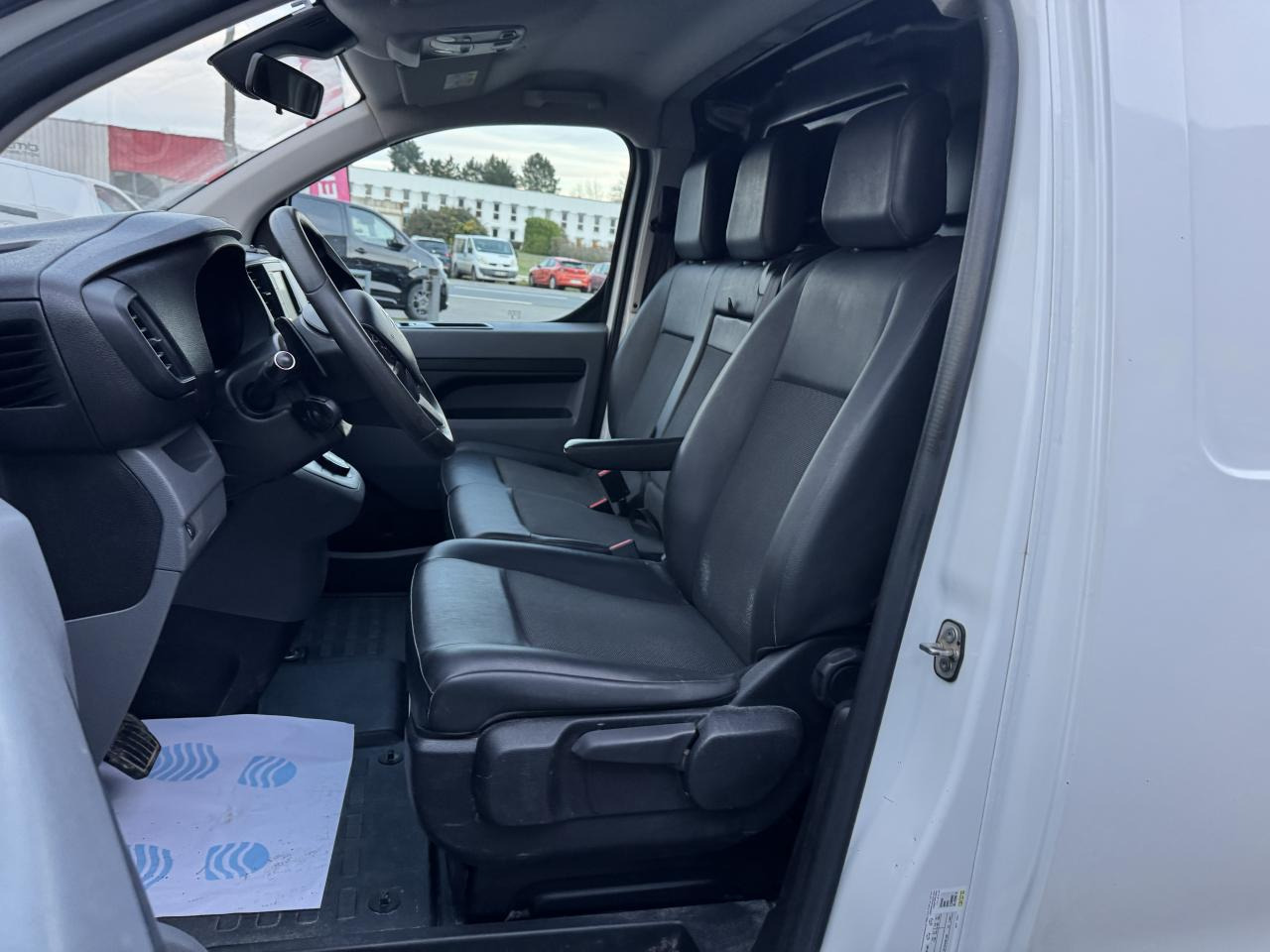 CITROEN JUMPY M 2.0 HDI 120CH DRIVER - Цельнометаллический фургон: фото 4 CITROEN JUMPY M 2.0 HDI 120CH DRIVER - Цельнометаллический фургон: фото 4