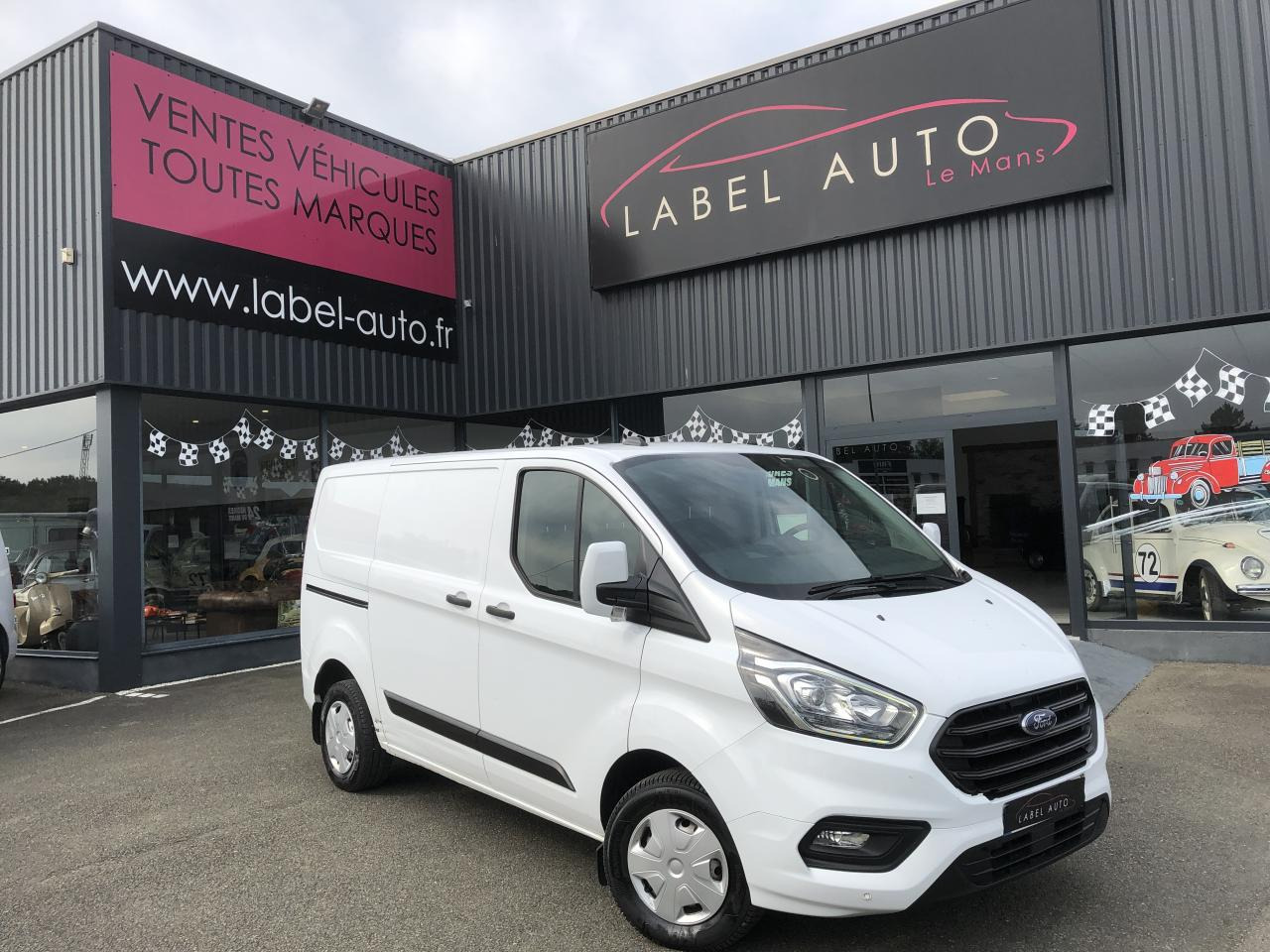 FORD TRANSIT CUSTOM FOURGON 130CH 300 L1H1 Trend Business - Цельнометаллический фургон: фото 1 FORD TRANSIT CUSTOM FOURGON 130CH 300 L1H1 Trend Business - Цельнометаллический фургон: фото 1