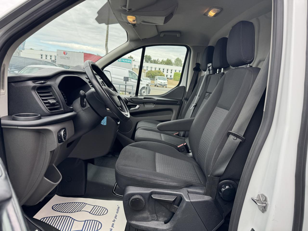 FORD transit custom 300 L2H1 2.0 ECOBLUE 130 HYBRID TREND BUSINESS - Цельнометаллический фургон: фото 4 FORD transit custom 300 L2H1 2.0 ECOBLUE 130 HYBRID TREND BUSINESS - Цельнометаллический фургон: фото 4