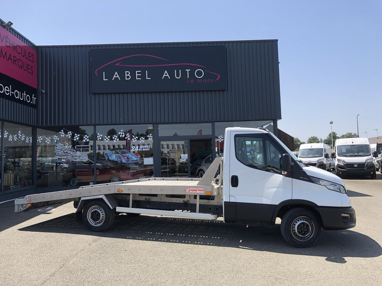 Iveco Daily IVECO PORTE VOITURE DEPANNEUSE 35 S 16 3L0 160 CH EMPATTEMENT 4100 PLATEAU FIX ALU EQUIP M - Автовоз: фото 1 Iveco Daily IVECO PORTE VOITURE DEPANNEUSE 35 S 16 3L0 160 CH EMPATTEMENT 4100 PLATEAU FIX ALU EQUIP M - Автовоз: фото 1