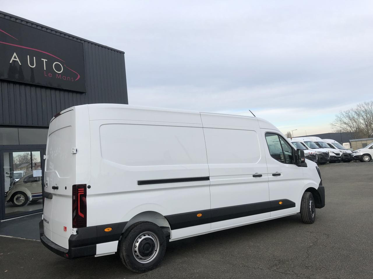 Цельнометаллический фургон Nissan Interstar L3H2 3T5 2.0 DCI 150CH EURO6E N-CONNECTA GARANTIE 5 ANS !: фото 6