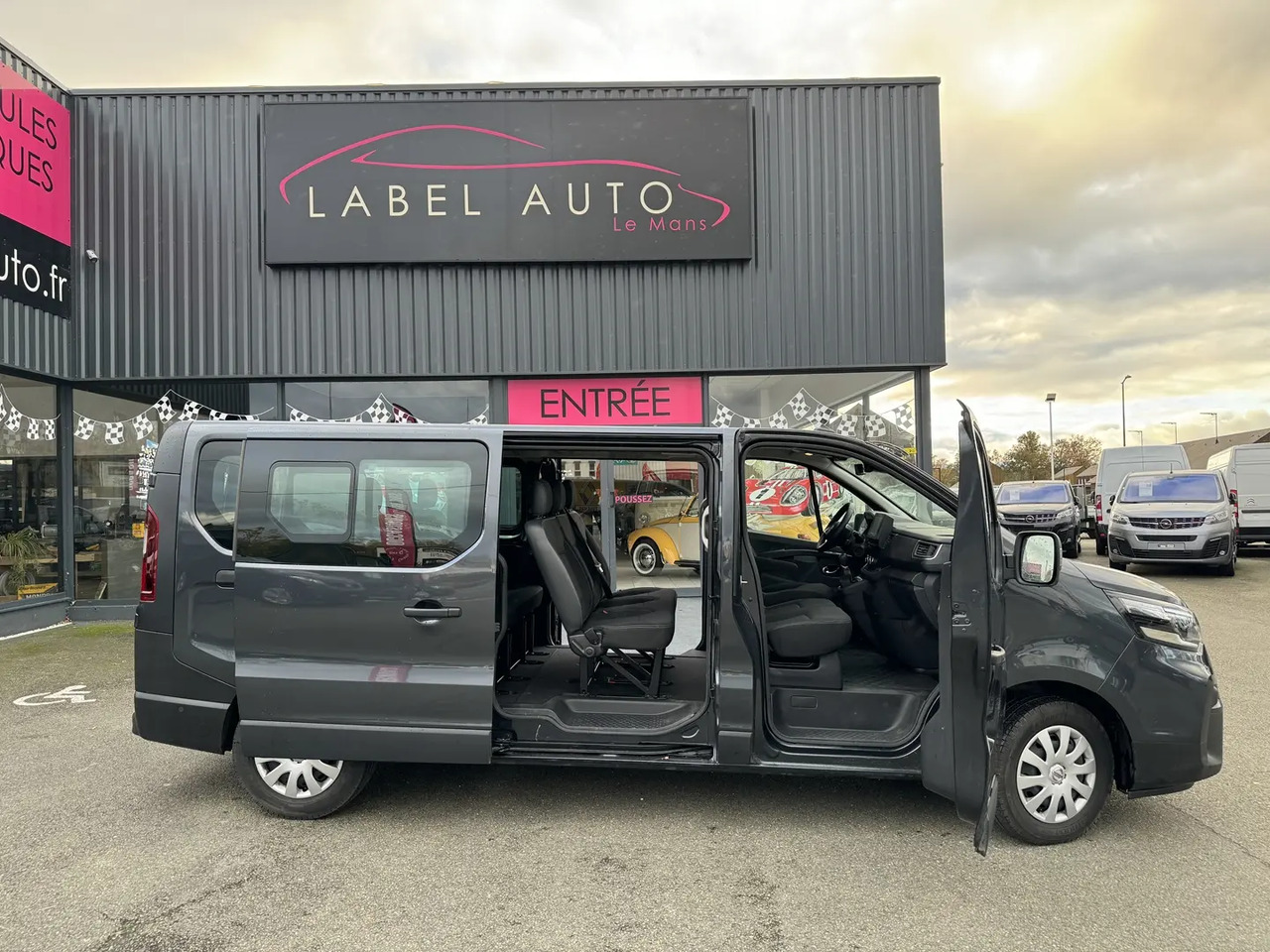 Nissan Primastar Avantour L2H1 3T0 2.0 DCI 150CH S/S TEKNA - Микроавтобус, Пассажирский фургон: фото 1 Nissan Primastar Avantour L2H1 3T0 2.0 DCI 150CH S/S TEKNA - Микроавтобус, Пассажирский фургон: фото 1