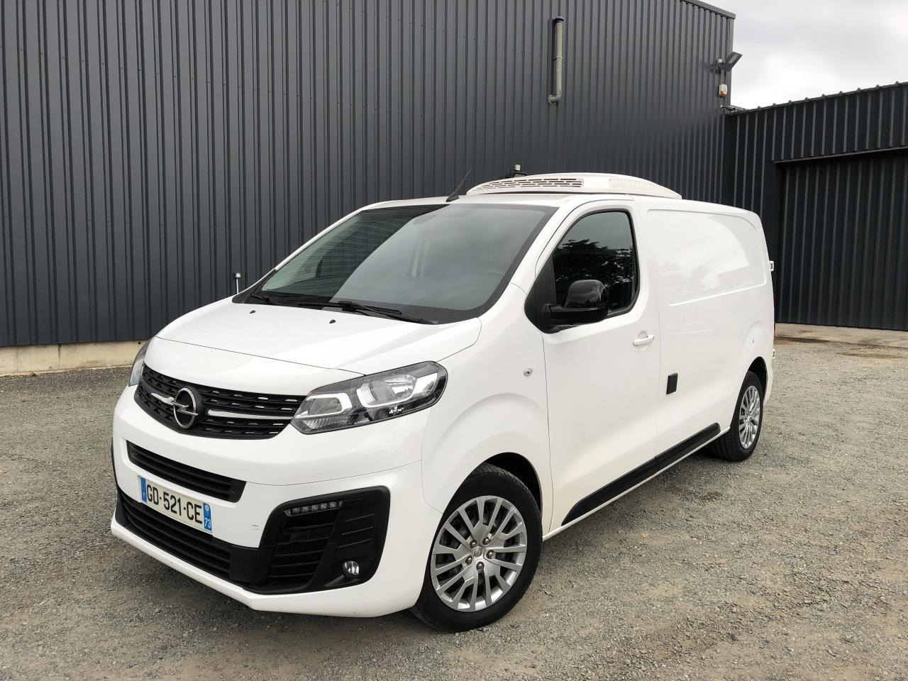 OPEL VIVARO 2.0 D 145CH FRIGORIFIQUE POSITIF THERMOKING - Малотоннажный рефрижератор: фото 1 OPEL VIVARO 2.0 D 145CH FRIGORIFIQUE POSITIF THERMOKING - Малотоннажный рефрижератор: фото 1