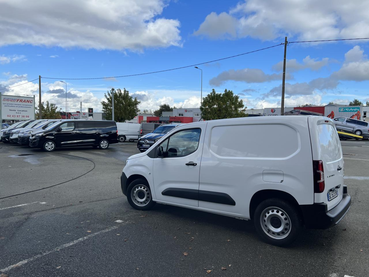 PEUGEOT PARTNER M 650KG 1.5 HDI 100CH PREMIUM 2 PLACES - Цельнометаллический фургон: фото 5 PEUGEOT PARTNER M 650KG 1.5 HDI 100CH PREMIUM 2 PLACES - Цельнометаллический фургон: фото 5