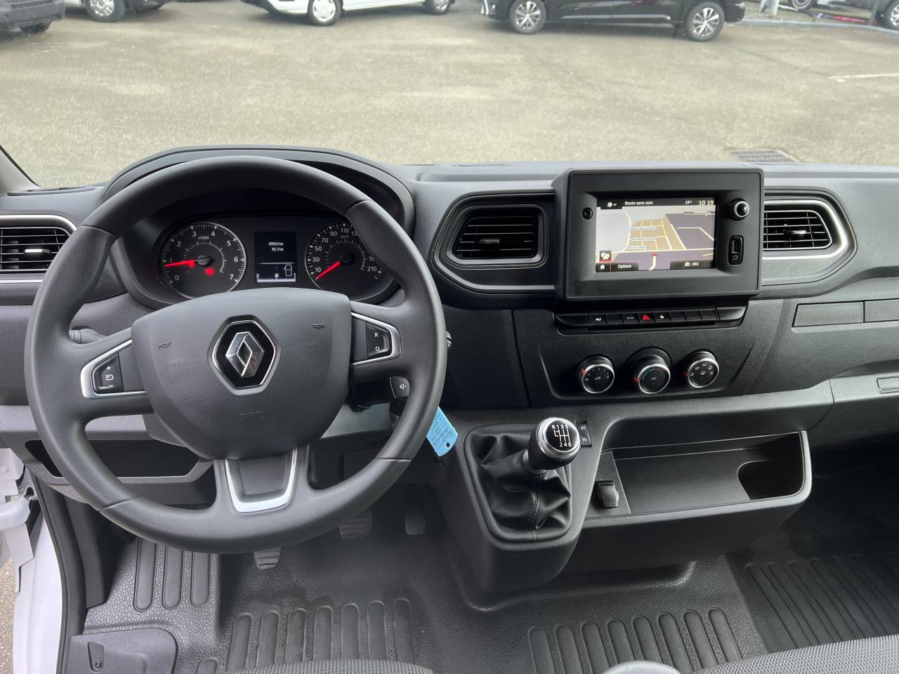 RENAULT MASTER 3T5 L2H2 2.3 DCI 135 GRAND CONFORT - Цельнометаллический фургон: фото 4 RENAULT MASTER 3T5 L2H2 2.3 DCI 135 GRAND CONFORT - Цельнометаллический фургон: фото 4