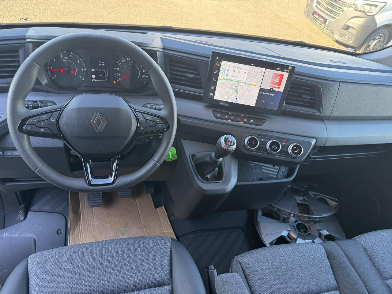 Renault Master F3500 L3H2 2.0 BLUE DCI 150CH EXTRA + CAMERA - Цельнометаллический фургон: фото 3 Renault Master F3500 L3H2 2.0 BLUE DCI 150CH EXTRA + CAMERA - Цельнометаллический фургон: фото 3