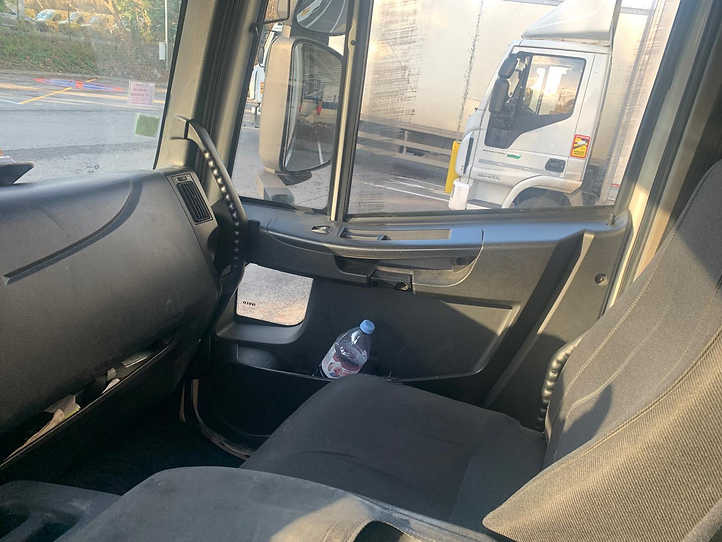 Iveco Eurocargo 120el22 - Грузовик с закрытым кузовом: фото 5 Iveco Eurocargo 120el22 - Грузовик с закрытым кузовом: фото 5