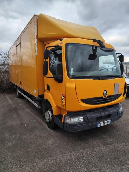 Renault Midlum 180.12 H Extra Light Fourgon polyfond avec Hayon repliable - Грузовик с закрытым кузовом: фото 3 Renault Midlum 180.12 H Extra Light Fourgon polyfond avec Hayon repliable - Грузовик с закрытым кузовом: фото 3