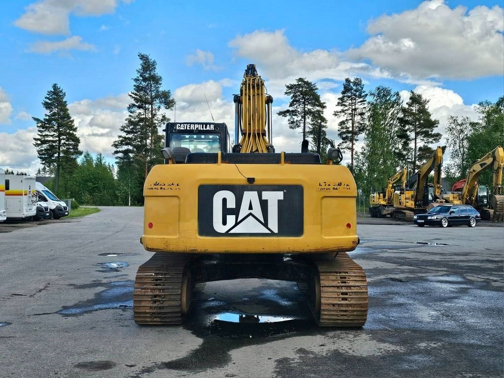 CAT 323 D L  - Гусеничный экскаватор: фото 4 CAT 323 D L  - Гусеничный экскаватор: фото 4