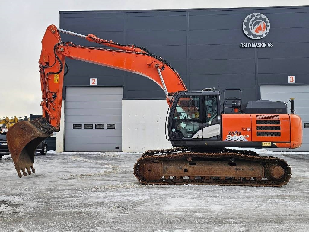 Hitachi ZX 300 LC-6 - Гусеничный экскаватор: фото 2 Hitachi ZX 300 LC-6 - Гусеничный экскаватор: фото 2
