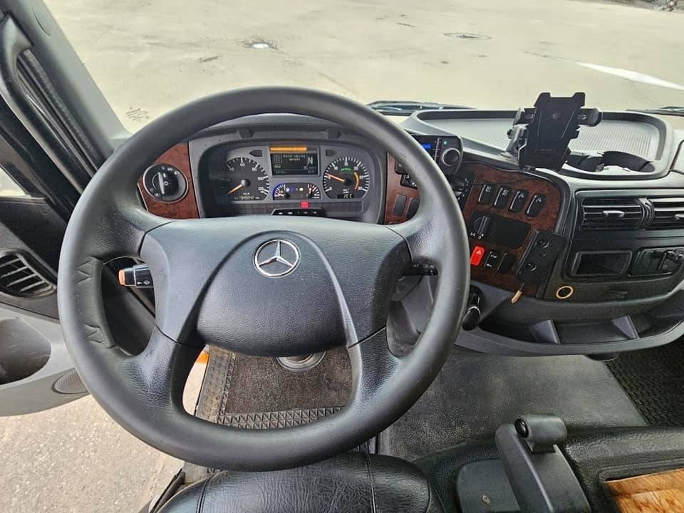 Грузовик бортовой/ Платформа Mercedes-Benz Atego 822 L: фото 36