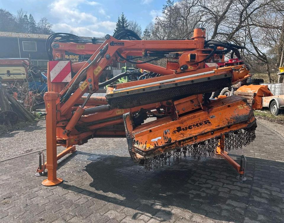 Dücker DUA 800 Mähausleger Böschungsmäher Böschungsmulcher Seitenmulcher Randstreifenmäher für Fendt Deutz MKM - Манипуляторная косилка: фото 4 Dücker DUA 800 Mähausleger Böschungsmäher Böschungsmulcher Seitenmulcher Randstreifenmäher für Fendt Deutz MKM - Манипуляторная косилка: фото 4