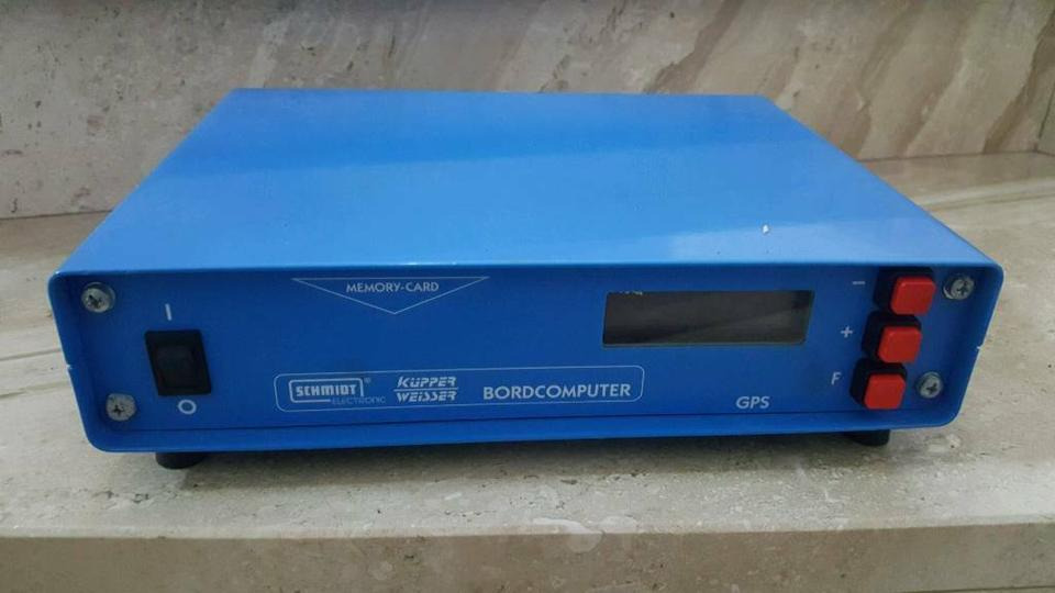 GPS Datenerfassungscomputer für Schmidt Salzstreuer Winterdienst - Электрическая система для Коммунальной и специальной техники: фото 2 GPS Datenerfassungscomputer für Schmidt Salzstreuer Winterdienst - Электрическая система для Коммунальной и специальной техники: фото 2