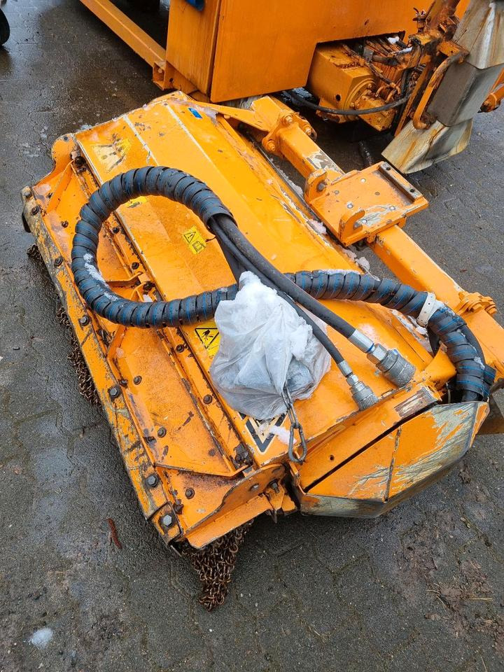 Mulag UMK 12 Mulchkopf Universalmulchkopf Mähkorb Mähausleger Böschungsmulcher Böschungsmäher Seitenmulcher Dücker Unimog Gilbers - Косилка-измельчитель/ Мульчер: фото 2 Mulag UMK 12 Mulchkopf Universalmulchkopf Mähkorb Mähausleger Böschungsmulcher Böschungsmäher Seitenmulcher Dücker Unimog Gilbers - Косилка-измельчитель/ Мульчер: фото 2