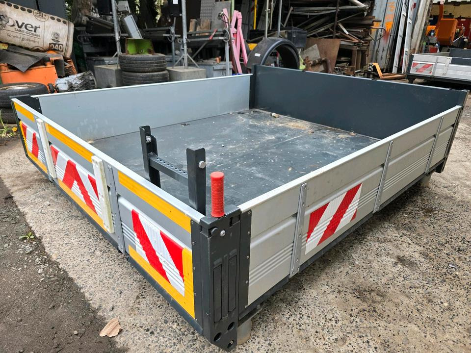 Neue Kipperpritsche Pritsche für Unimog 405 U 318 U318 423 430 429 327 435 U 400 300 290 Mercedes-Benz - Кузов для самосвала: фото 1 Neue Kipperpritsche Pritsche für Unimog 405 U 318 U318 423 430 429 327 435 U 400 300 290 Mercedes-Benz - Кузов для самосвала: фото 1