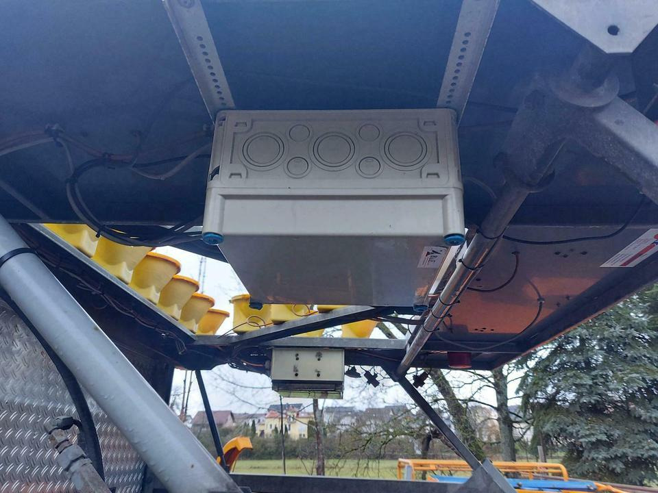 Mersch Absperrtafel Vorwarntafel Verkehrsleitanhänger vz616 nisse - Прицеп: фото 5 Mersch Absperrtafel Vorwarntafel Verkehrsleitanhänger vz616 nisse - Прицеп: фото 5