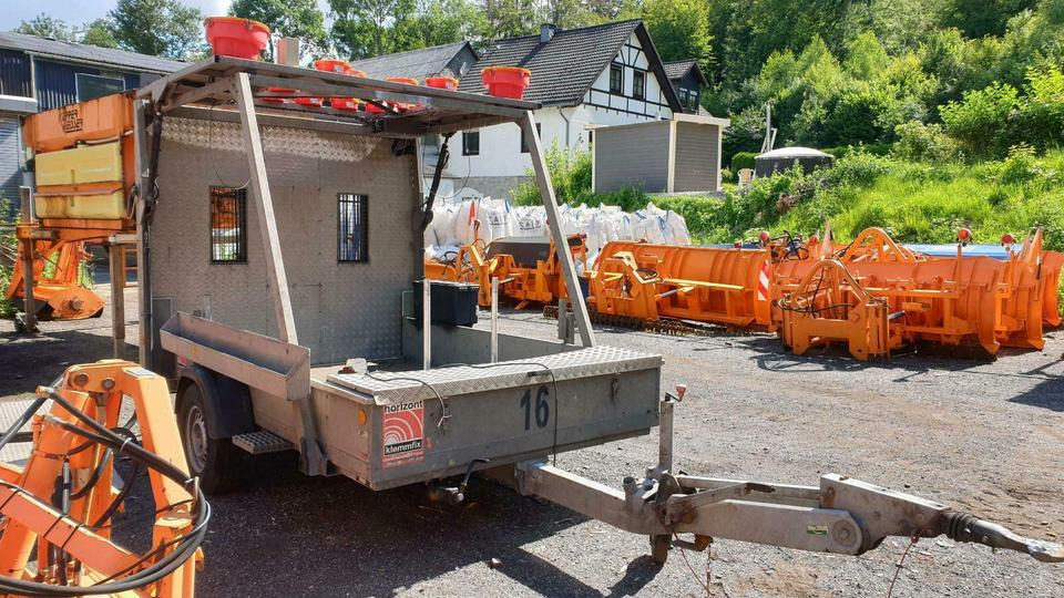 Mersch LED Absperrtafel Sperrwand Verkehrssicherungsanhänger VZ - Прицеп: фото 4 Mersch LED Absperrtafel Sperrwand Verkehrssicherungsanhänger VZ - Прицеп: фото 4