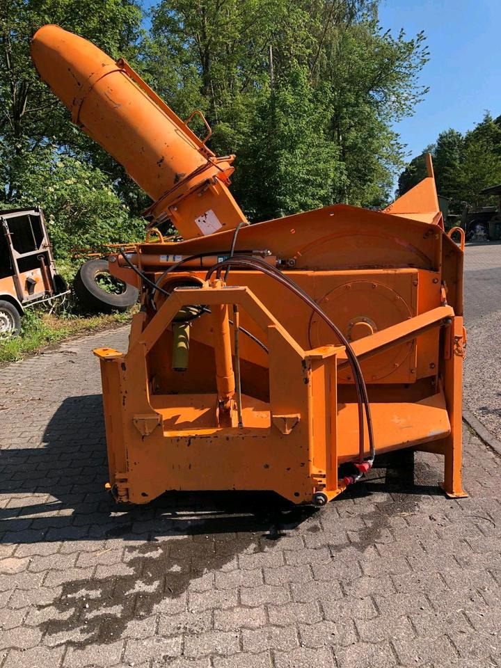 Schneeschleuder Beilhack HS 135 S Schneefräse Anbau- Schneeschleuder für Unimog 405 U300 U 400 500 405 423 430 530 318 527 427 327 - Роторный снегоочиститель: фото 5 Schneeschleuder Beilhack HS 135 S Schneefräse Anbau- Schneeschleuder für Unimog 405 U300 U 400 500 405 423 430 530 318 527 427 327 - Роторный снегоочиститель: фото 5