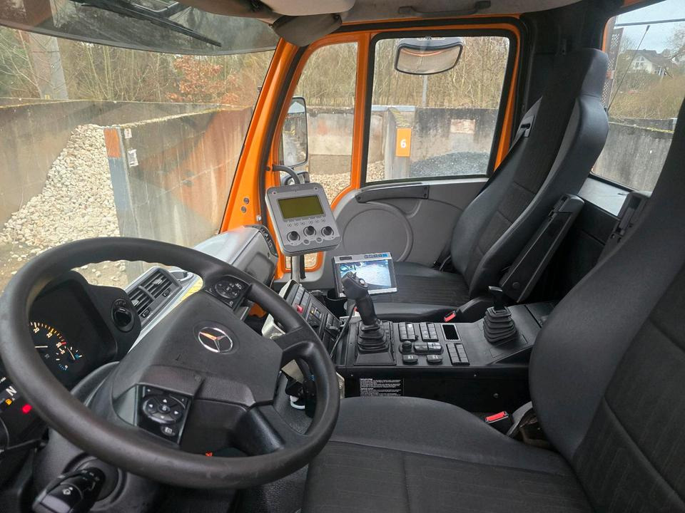 Снегоуборочная машина Unimog U 430 EAS Easy-Drive Variopilot U527 535 430 427 423 Mercedes-Benz 405 UGE UGN Hydrostat: фото 9 Снегоуборочная машина Unimog U 430 EAS Easy-Drive Variopilot U527 535 430 427 423 Mercedes-Benz 405 UGE UGN Hydrostat: фото 9