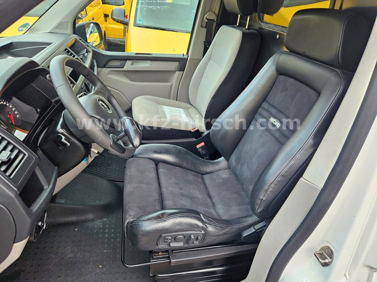 Volkswagen T6 Automatik/ DSG Sortimo Stdhzg Werkstatt 1.Hd - Пассажирский фургон: фото 5 Volkswagen T6 Automatik/ DSG Sortimo Stdhzg Werkstatt 1.Hd - Пассажирский фургон: фото 5