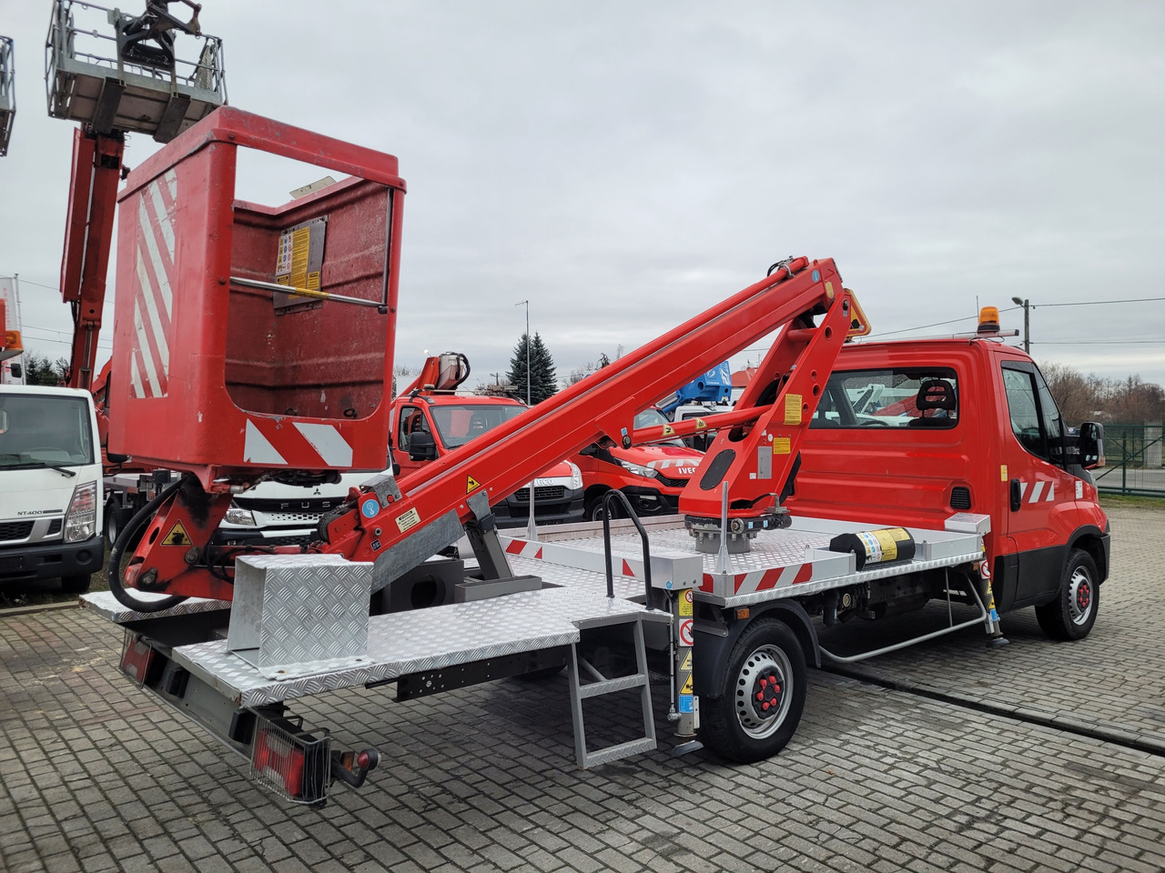 GSR E169TR - Грузовик с подъемником: фото 3 GSR E169TR - Грузовик с подъемником: фото 3