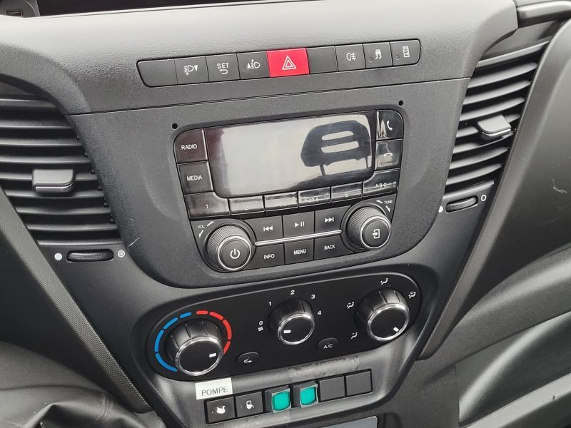 Iveco Daily 35S12 podnośnik koszowy 17 m CTE B-Lift 17 - Грузовик с подъемником: фото 3 Iveco Daily 35S12 podnośnik koszowy 17 m CTE B-Lift 17 - Грузовик с подъемником: фото 3