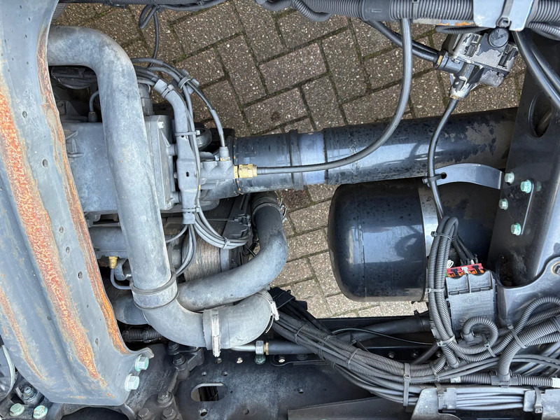 MAN TGX 18.500 4x2 / YEAR 2019 / RETARDER / - Тягач: фото 5 MAN TGX 18.500 4x2 / YEAR 2019 / RETARDER / - Тягач: фото 5