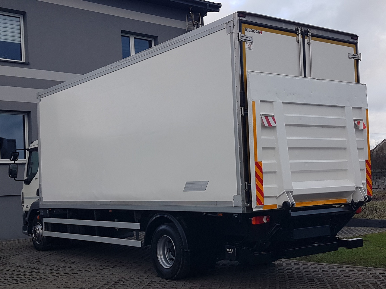 DAF LF230 16T WINDA CHŁODNIA 16EP 6,58x2,48x2,38 KLIMA IZOTERMA MROŹNIA - Рефрижератор: фото 3 DAF LF230 16T WINDA CHŁODNIA 16EP 6,58x2,48x2,38 KLIMA IZOTERMA MROŹNIA - Рефрижератор: фото 3