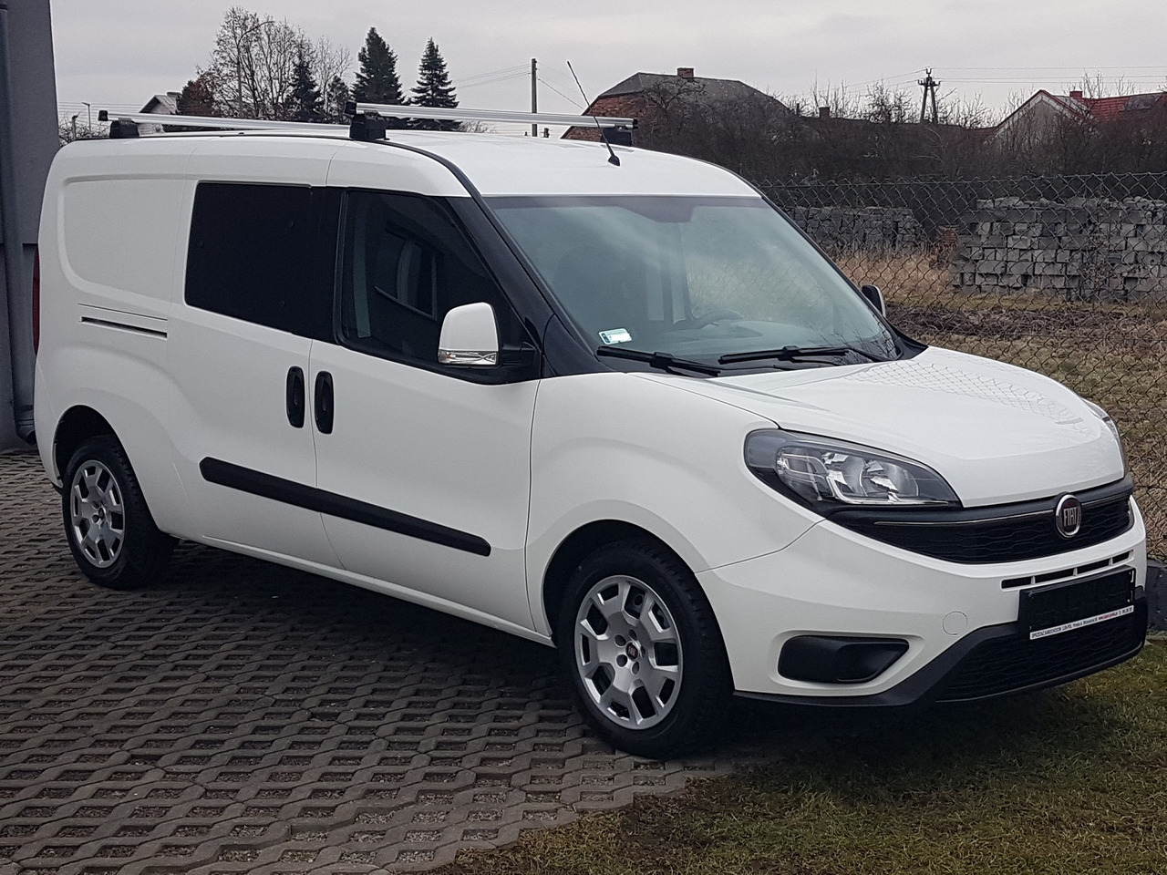 FIAT FIAT DOBLO DŁUGI 1,6 16V DIESEL EURO-6CH MULTIJET DOBLO DŁUGI 1,6 16V DIESEL EURO-6CH MULTIJET 105 KM 6-BIEGÓW MANUAL MAXI WERSJA 5 – OSÓB - Лёгкий коммерческий автомобиль, Грузопассажирский фургон: фото 1 FIAT FIAT DOBLO DŁUGI 1,6 16V DIESEL EURO-6CH MULTIJET DOBLO DŁUGI 1,6 16V DIESEL EURO-6CH MULTIJET 105 KM 6-BIEGÓW MANUAL MAXI WERSJA 5 – OSÓB - Лёгкий коммерческий автомобиль, Грузопассажирский фургон: фото 1