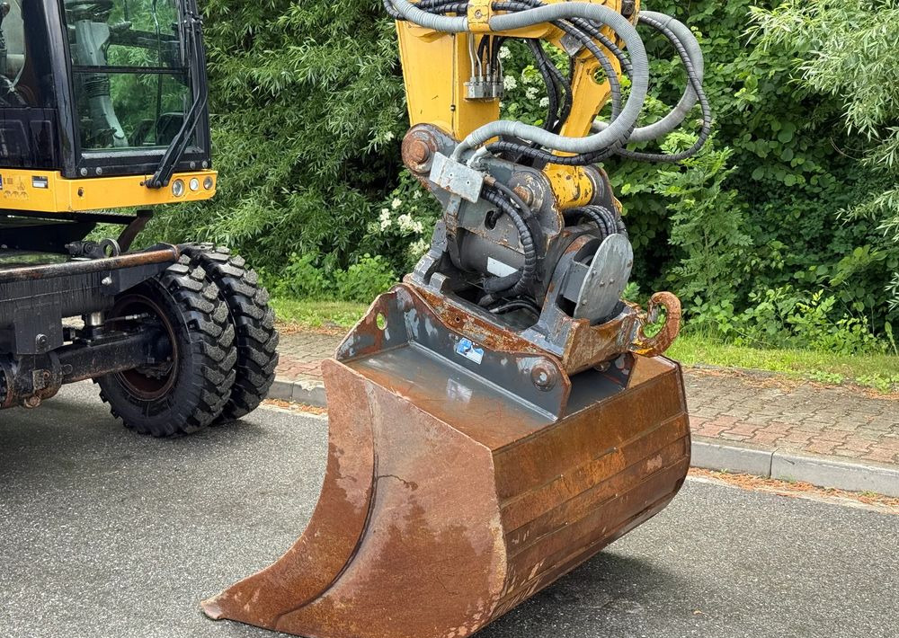 Caterpillar CAT 318 F * Powertilt * Sprowadzony* 9700 MTG * Caterpillar * Stan Perfekcyjny - Колёсный экскаватор: фото 3 Caterpillar CAT 318 F * Powertilt * Sprowadzony* 9700 MTG * Caterpillar * Stan Perfekcyjny - Колёсный экскаватор: фото 3