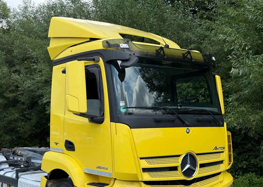 Mercedes-Benz * Hakowiec * Mercedes Antos 2543 * Sprowadzony * Stan Perfekcyjny - Крюковой мультилифт: фото 4 Mercedes-Benz * Hakowiec * Mercedes Antos 2543 * Sprowadzony * Stan Perfekcyjny - Крюковой мультилифт: фото 4