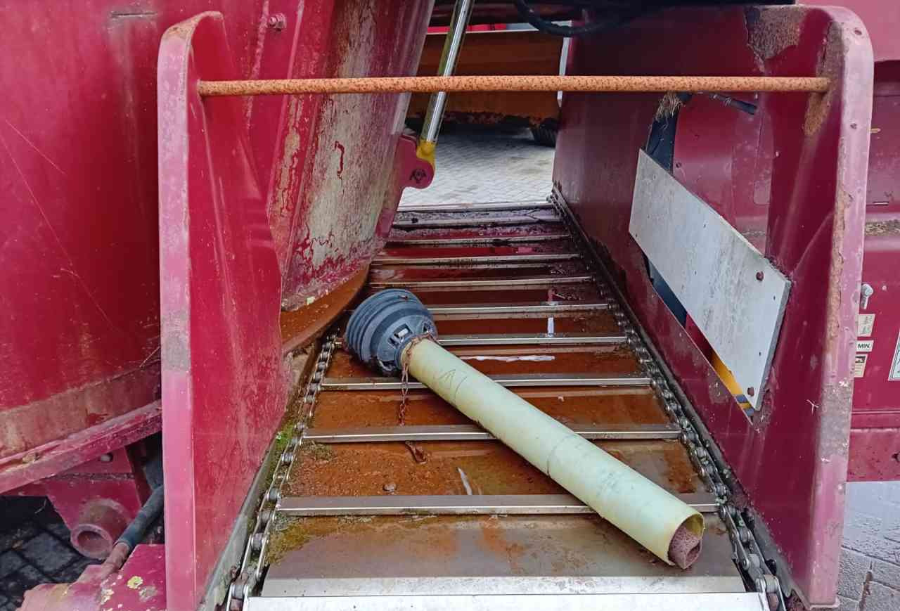 AGM W12 voermengwagen voermachines - Кормораздатчик: фото 5 AGM W12 voermengwagen voermachines - Кормораздатчик: фото 5