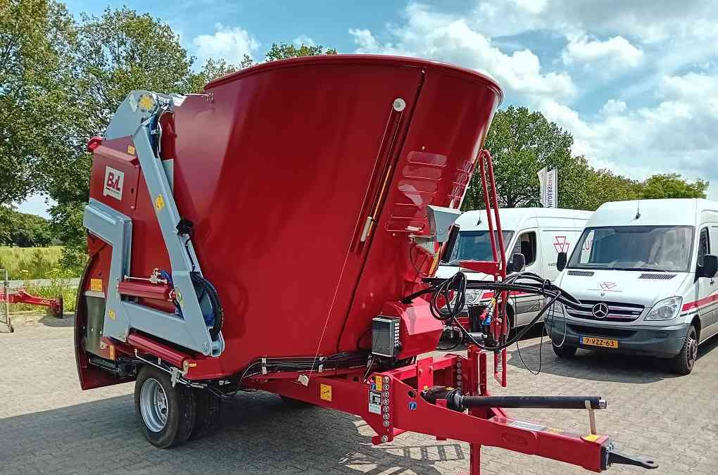 BVL V-Mix Fill Plus 13-1S LS voermachines - Кормораздатчик: фото 1 BVL V-Mix Fill Plus 13-1S LS voermachines - Кормораздатчик: фото 1