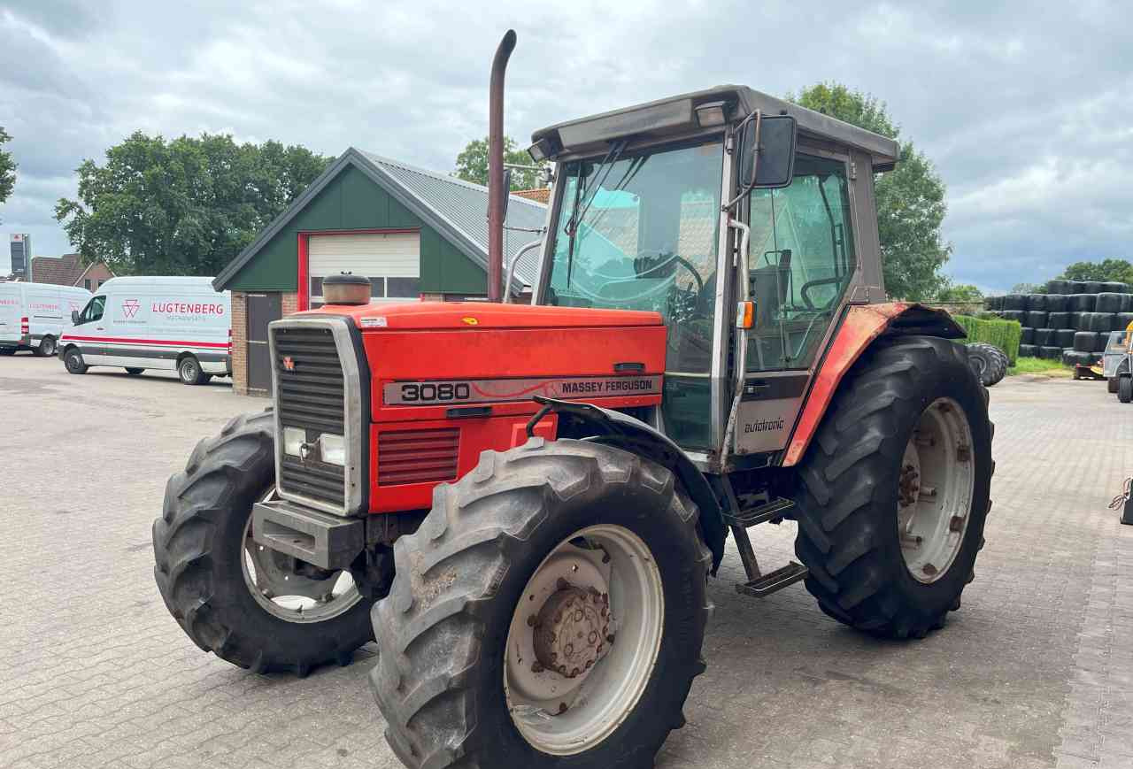 Massey Ferguson 3080 Speedshift Tractoren - Трактор: фото 3 Massey Ferguson 3080 Speedshift Tractoren - Трактор: фото 3