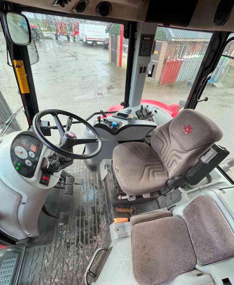 Massey Ferguson 6480 Dyna-6 T3 tractoren - Трактор: фото 5 Massey Ferguson 6480 Dyna-6 T3 tractoren - Трактор: фото 5