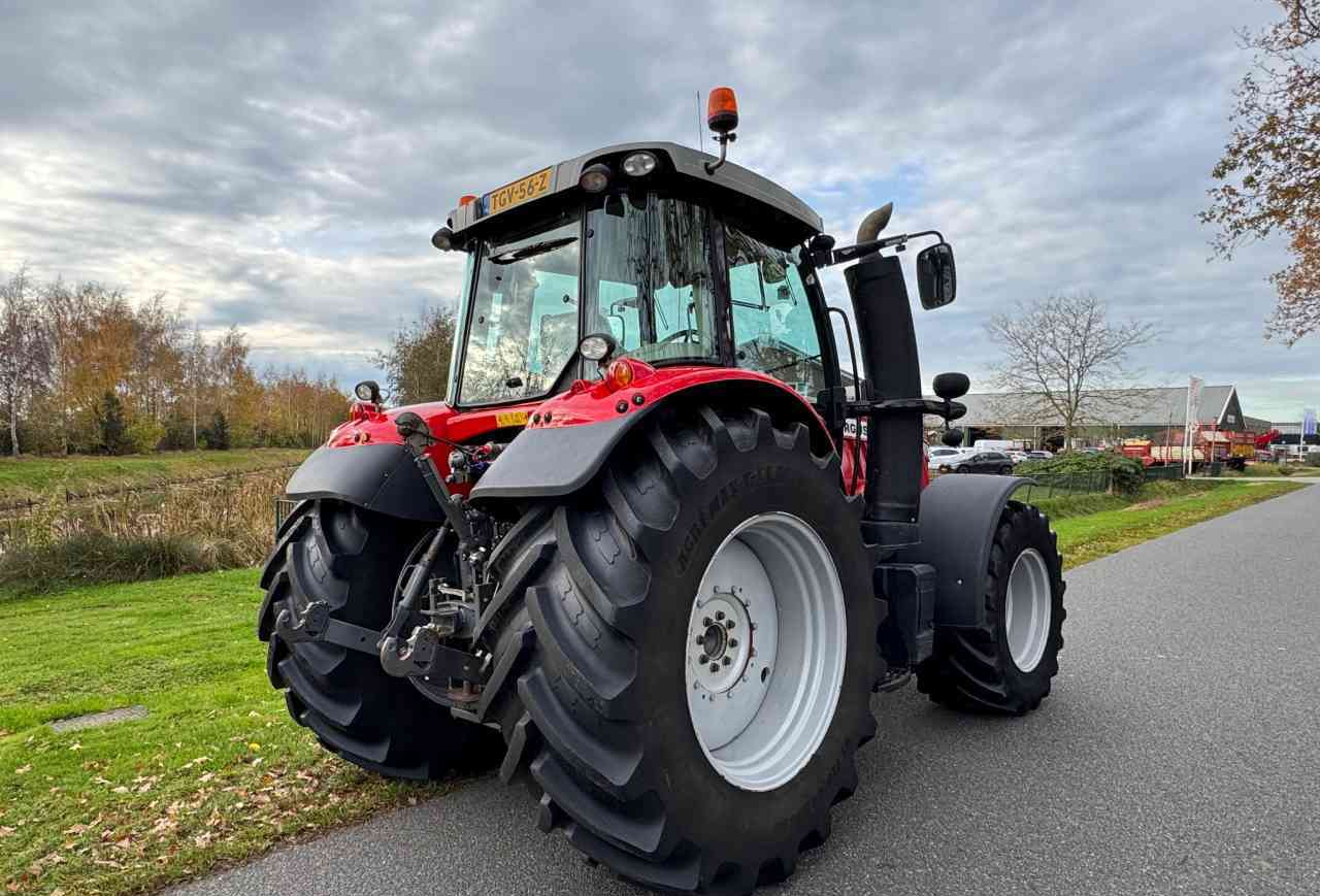 Massey Ferguson 7716 Dyna-6 Essential Tractoren - Трактор: фото 3 Massey Ferguson 7716 Dyna-6 Essential Tractoren - Трактор: фото 3