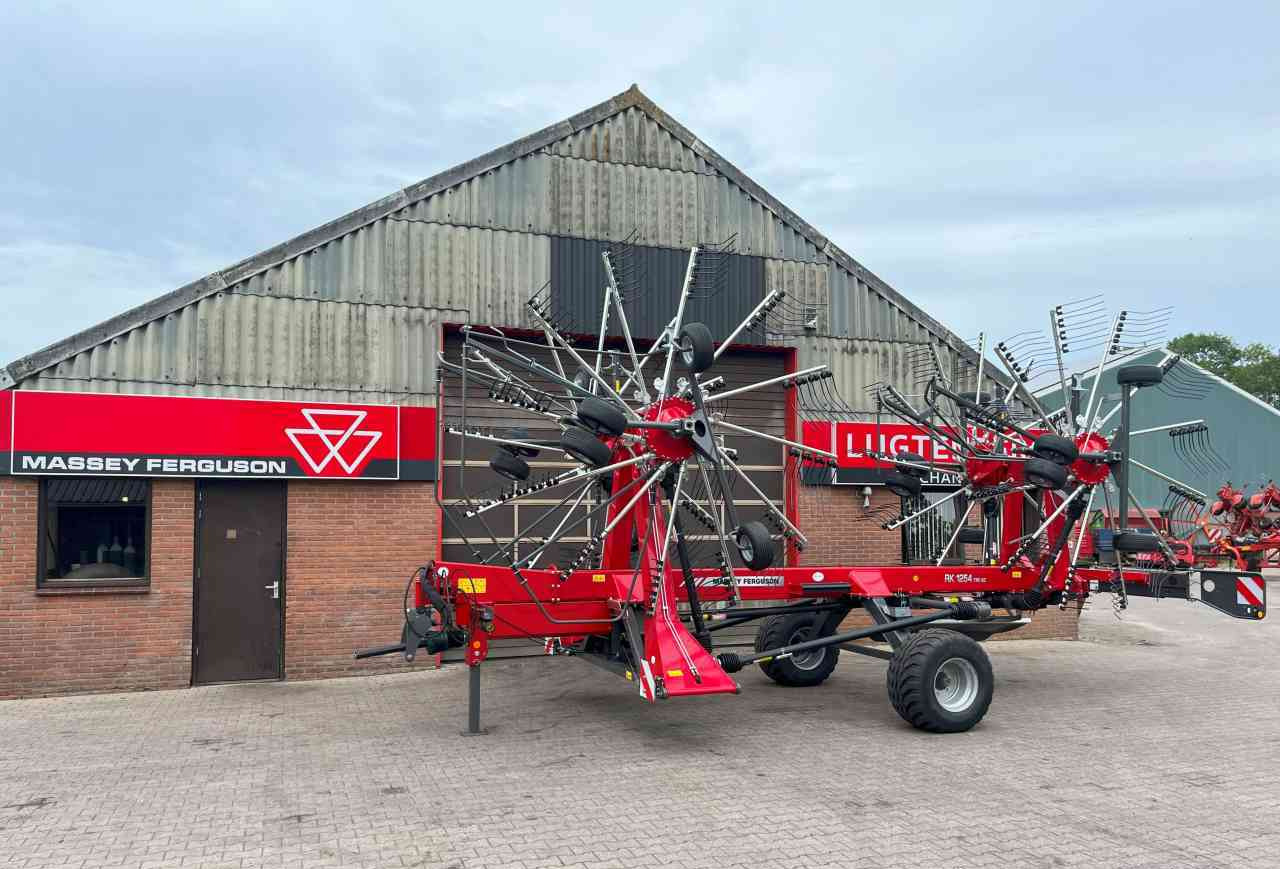 Massey Ferguson RK 1254 TRC-EC Hark 4-elements rake, rugger, zwiller Weidebouwmachines - Сеноворошилка: фото 1 Massey Ferguson RK 1254 TRC-EC Hark 4-elements rake, rugger, zwiller Weidebouwmachines - Сеноворошилка: фото 1