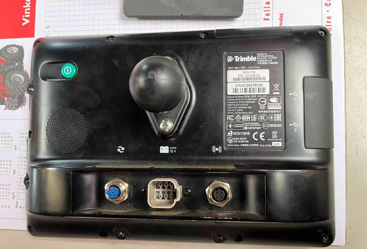 Trimble GFX 750 GPS systeem tractoren - Система навигации для Сельскохозяйственной техники: фото 2 Trimble GFX 750 GPS systeem tractoren - Система навигации для Сельскохозяйственной техники: фото 2