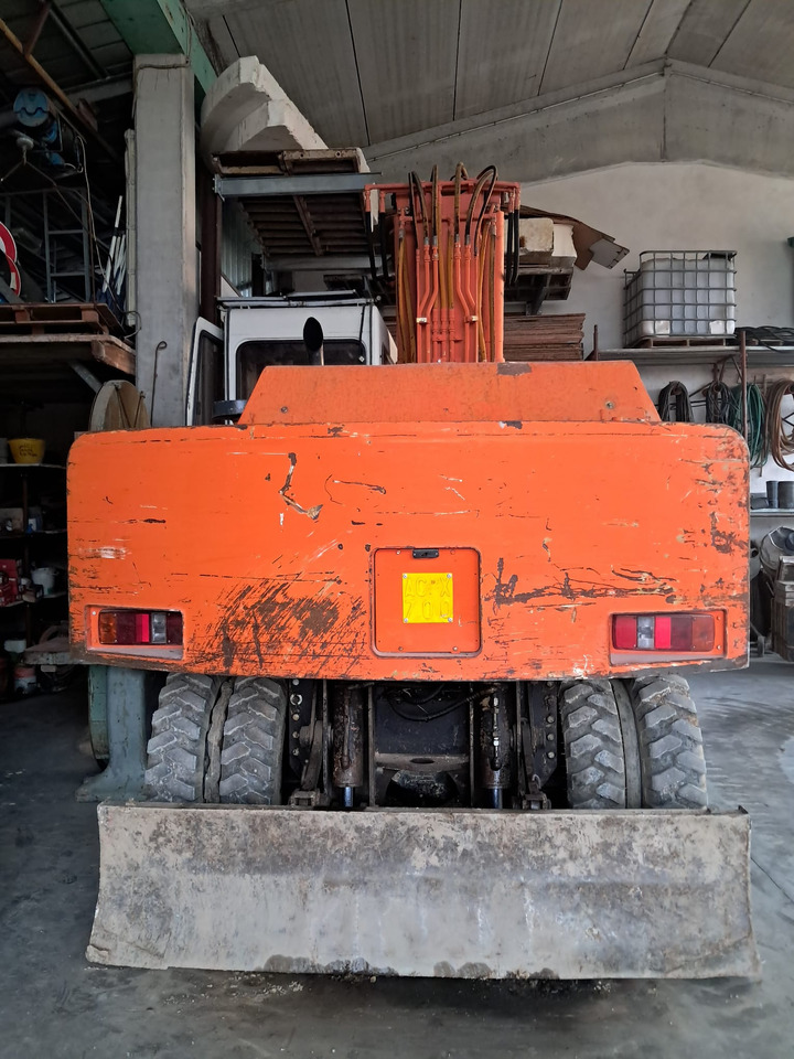 FH FH 150 A - Колёсный экскаватор: фото 2 FH FH 150 A - Колёсный экскаватор: фото 2