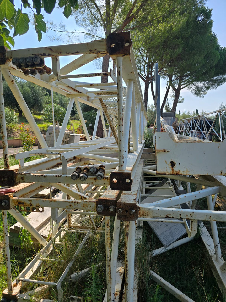 TEREX CTT51 A 10 - Башенный кран: фото 2 TEREX CTT51 A 10 - Башенный кран: фото 2