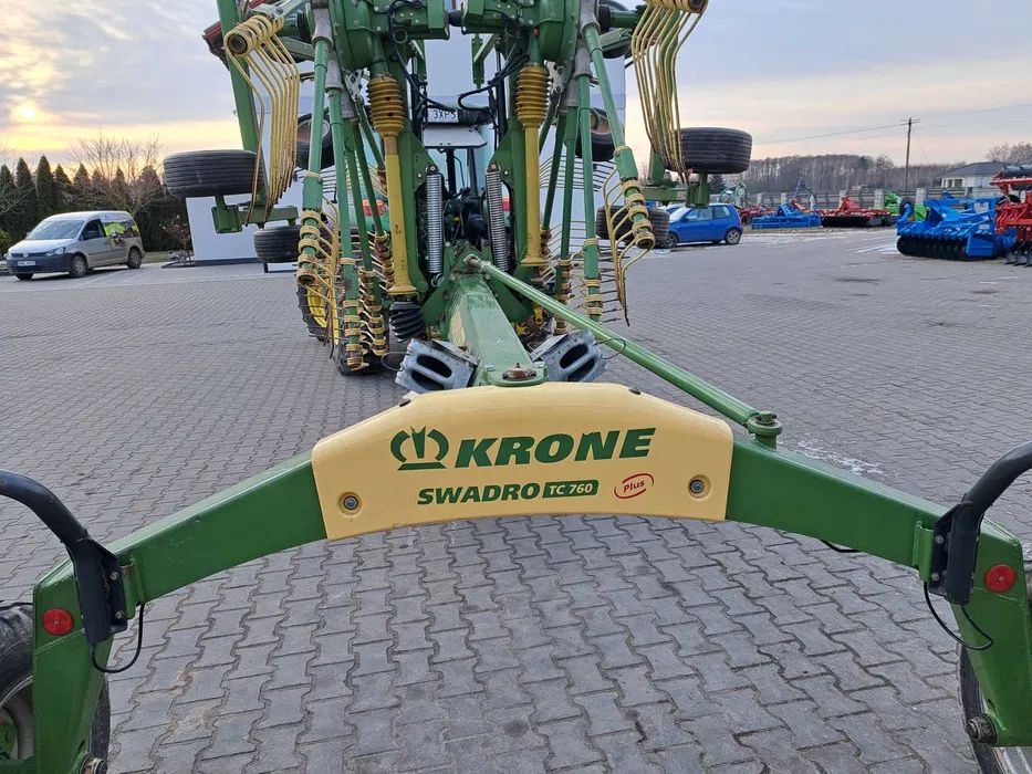 Krone SWADRO TC 760 Plus - Сеноворошилка: фото 2 Krone SWADRO TC 760 Plus - Сеноворошилка: фото 2
