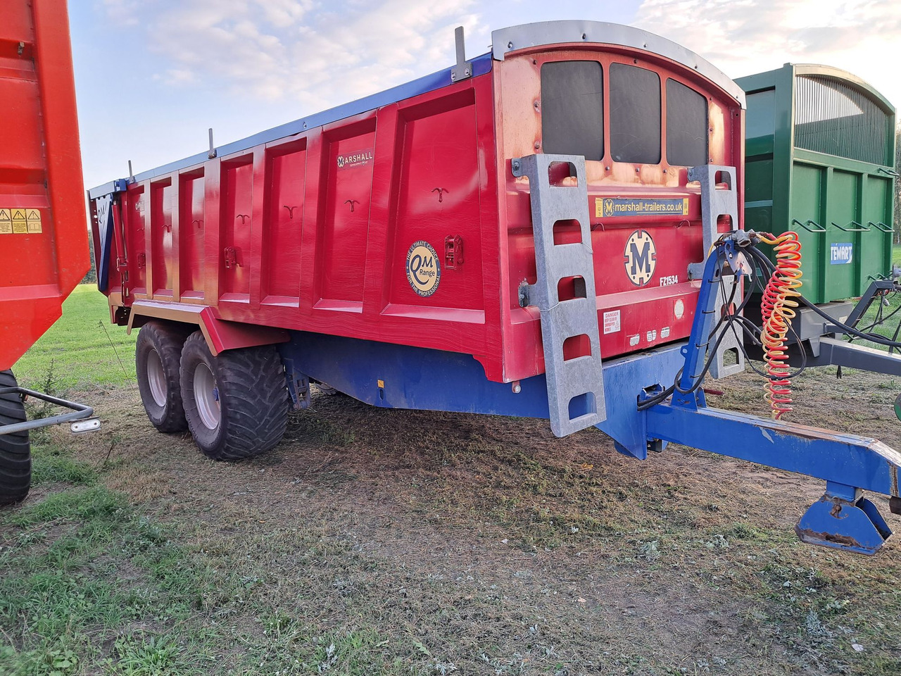 Przyczepa skorupowa Marshall 15 ton - Сельскохозяйственный прицеп: фото 3 Przyczepa skorupowa Marshall 15 ton - Сельскохозяйственный прицеп: фото 3