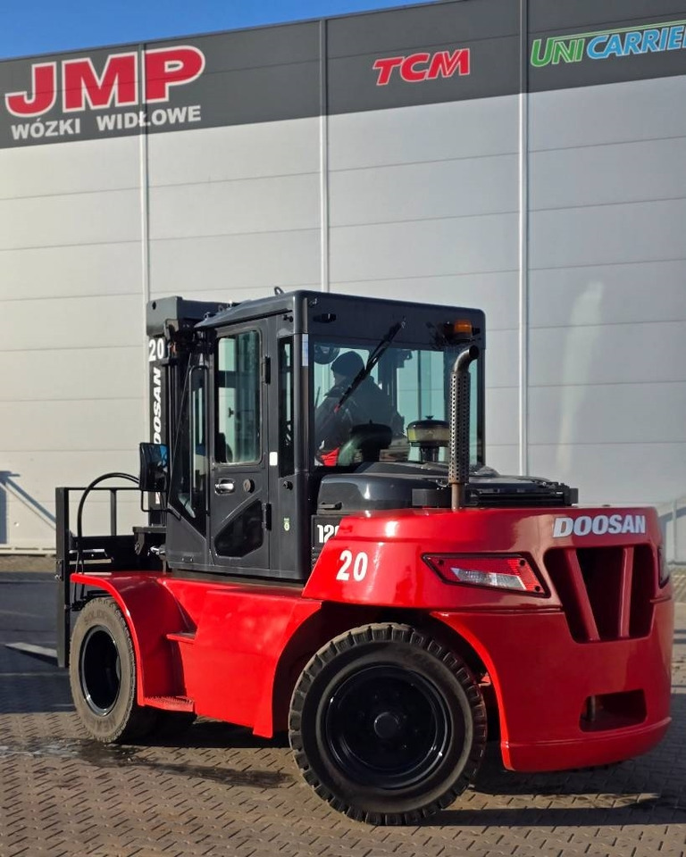 Doosan D90/120 S-7 - Дизельный погрузчик: фото 5 Doosan D90/120 S-7 - Дизельный погрузчик: фото 5