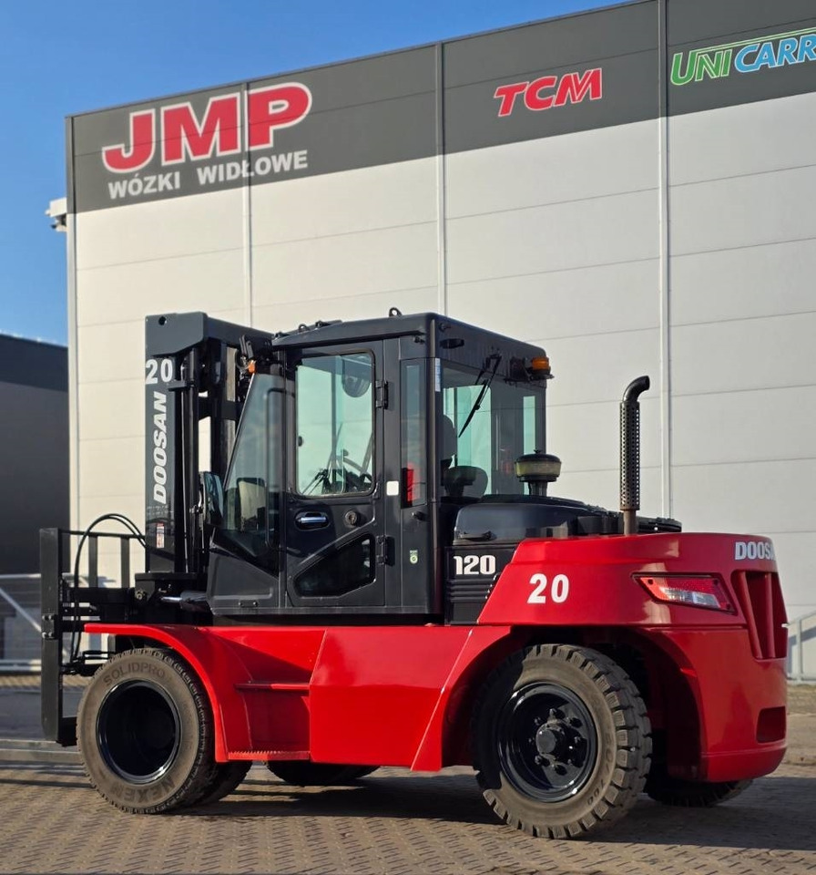 Doosan D90/120 S-7 - Дизельный погрузчик: фото 4 Doosan D90/120 S-7 - Дизельный погрузчик: фото 4