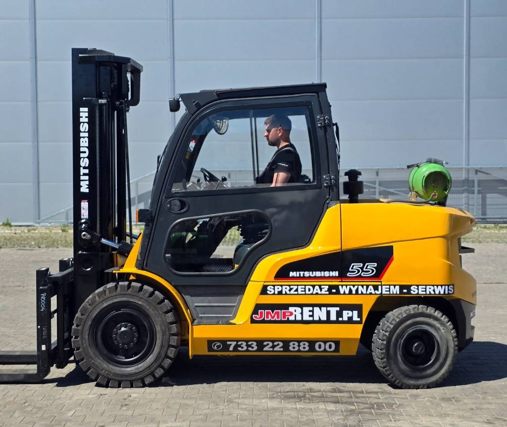 Mitsubishi FG 55 NT - Газовый погрузчик: фото 2 Mitsubishi FG 55 NT - Газовый погрузчик: фото 2