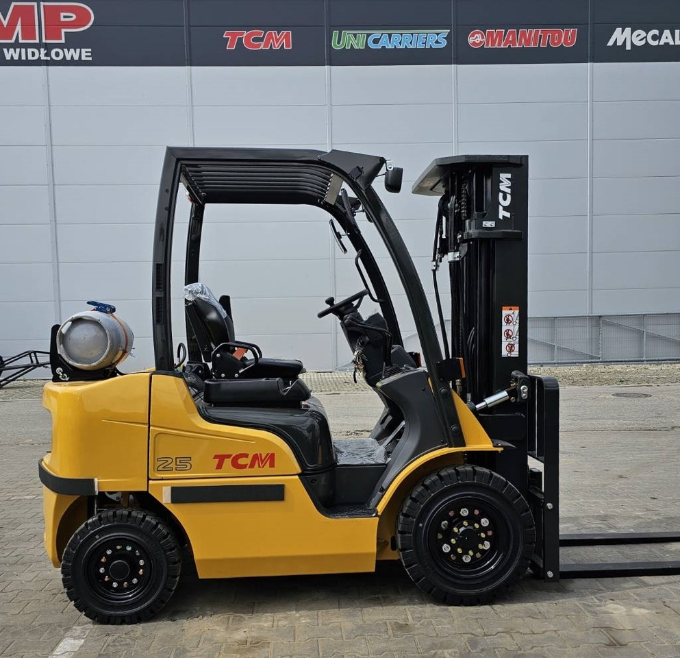 Новый Газовый погрузчик TCM FGE25-E2 UNUSED TRIPLEX 4700mm: фото 11