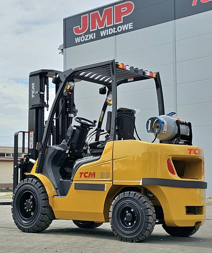 TCM FGE35-E2 BRAND NEW TR4300mm - Газовый погрузчик: фото 1 TCM FGE35-E2 BRAND NEW TR4300mm - Газовый погрузчик: фото 1